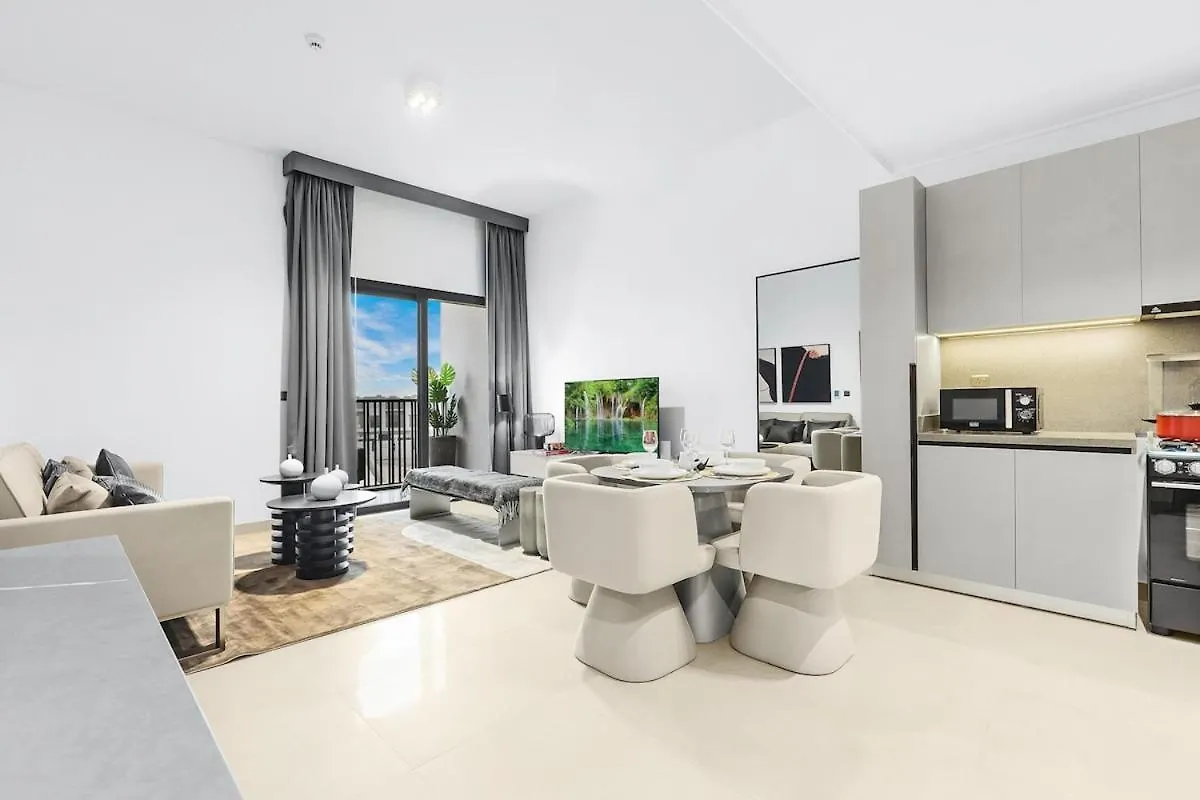 Apartment First Class 1Br Luxury Hideaway Dubai